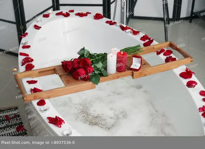 Ванна с лепестками розы» — создано в Шедевруме