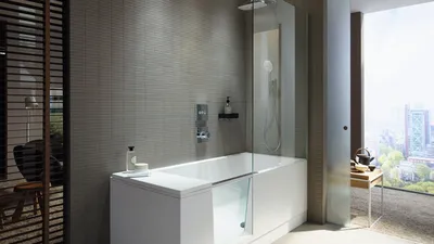 Ванна со стеклом: характеристики материала, конструкционные особенности,  преимущества