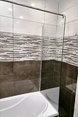 Стеклянные перегородки для ванных комнат и душевые перегородки из стекла на  заказ