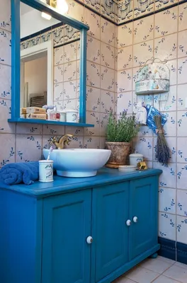 Фото дизайн ванной комнаты из проекта «Дизайн трехкомнатной квартиры в стиле  прова… | Ванная комната в зеленых тонах, Ретро ванные комнаты, Винтажные  ванные комнаты