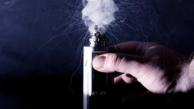 Pro and Con: Vaping | Britannica