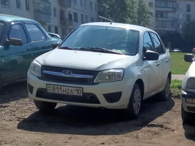 01 S 845 BB\" photos Lada (VAZ) 2190 Granta. Uzbekistan