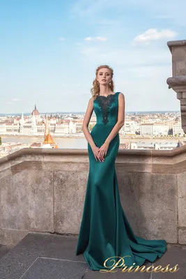 Купить вечернее платье 7038 зеленого цвета по цене 29400 руб. в Москве в  интернет-магазине Принцесса