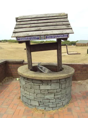 Wishing well - Wikipedia