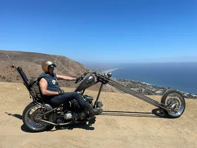 The Fameland Chopper, possibly the longest bike riding the West Coast :  r/choppers