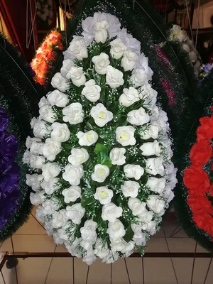 Ритуальные венки и цветы для похорон от 25eur
