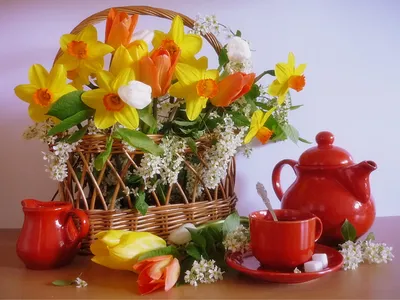 Картинки Весенние цветы и чаепитее Букеты Цветы
