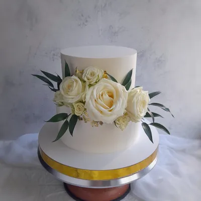 Справжні шедеври: 16 весільних тортів, які дивують своєю красою