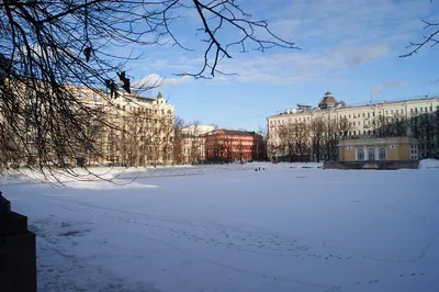 Купить картину Весна в городе в Москве от художника Мишагин Андрей