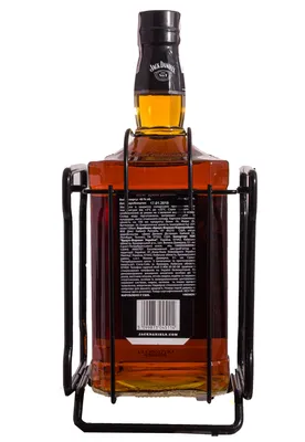Виски Johnnie Walker Red Label in gift box 4.5L Johnnie Walker. Купить  Джонни Уокер Рэд Лейбл п/у + качели в магазине Вайн-Бутик в Москве. Низкие  цены, заказ онлайн на официальном интернет сайте