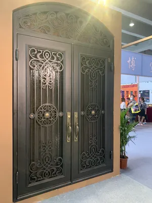 Алюминиевые входные двери в Казани с установкой — цены от руб + Замер 0 руб  — БикСервис
