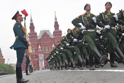 Как празднуют День Победы в Корее, или реакция корейцев на песни военных  лет | Один литр грёз | Дзен