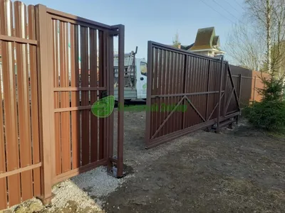 Ворота и заборы в Учалах в рассрочку на год — Изделия из металла, дерева и  поликарбоната.