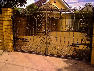 КАТАЛОГ ВОРОТА ЗАБОРЫ (K№7) | Декоративные ворота распашные с калиткой фото