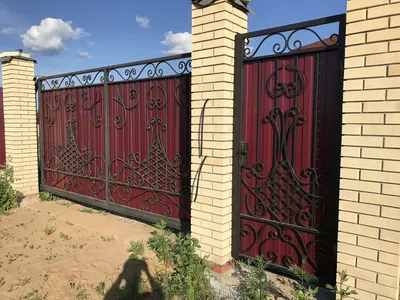 Забор, ворота и калитка из профнастила - Художественная ковка в Тюмени
