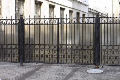 Забор из поликарбоната под ключ - цена с установкой в Санкт-Петербурге