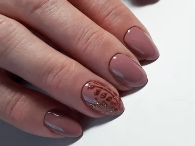 Маникюр на короткие ногти для женщин за 50 | Glamiss | Дзен