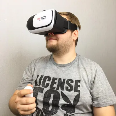 Shinecon VR Box with Bluetooth Remote | Tech4You Store