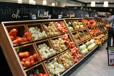 Размещение фруктов и овощей возле входа в магазины побуждает покупателей  покупать более здоровую пищу – LikTV