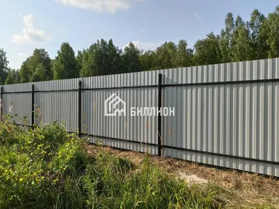 Забор из профнастила купить в Кемерово и Новокузнецке по доступной цене -  Металлокомплект-Сибирь