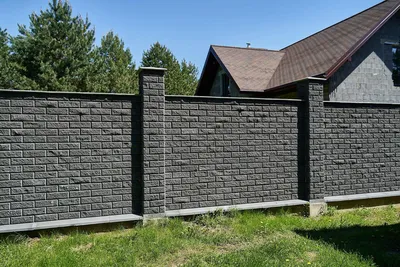 Забор из металлоштакетника с двойной зашивкой на фундаменте со столбами из  бетонных блоков - \"Забор Эксперт\"