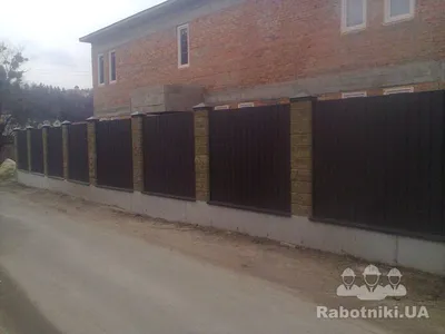 Забор из блоков с колотой поверхностью в Твери | Цена на забор из блоков с  колотой поверхностью