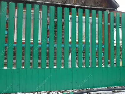 Забор из профнастила с полимерным покрытием \"Зеленый лист\" купить в Тюмени  недорого | Биллион