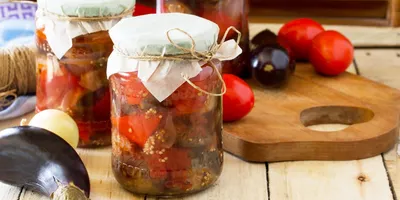 Салат из баклажанов перца помидоров на зиму рецепт с фото пошагово -  1000.menu