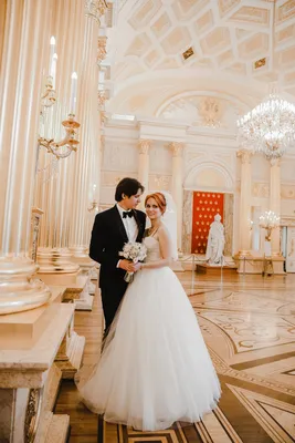 Время свадеб. Пожениться в Москве можно даже в опере | Аргументы и факты –  aif.ru | Дзен