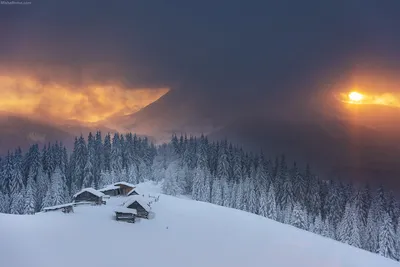 Карпати - Львів від 777 тур - Чем заняться зимой в Закарпатье?❄ ✨ пробовать  вкусное вино ✨ дегустировать сыры ✨ любоваться природой ✨ прогуливаться по  старинным замкам ✨ наслаждаться в теплых термальных