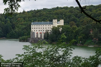 Чехия знаменитые замки. Замок Орлик описание фото