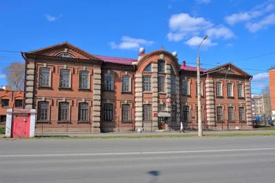 Как выглядит новое здание школы № 75 в Бишкеке — фото - 27.09.2022, Sputnik  Кыргызстан