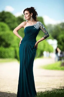 Длинные зеленые платья в пол, новые коллекции на Wikimax.ru Новинки уже  доступны https://wikimax.ru/category/dli… | Fashion, Prom dresses, One  shoulder formal dress