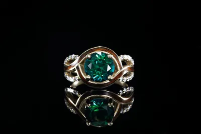 10 k Yellow Gold Green Topaz Ring - Great Lakes Boutique