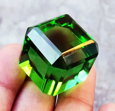 Transparent Brazilian Green Topaz Cube 140 to 150 Ct Certified Loose  Gemstone | eBay