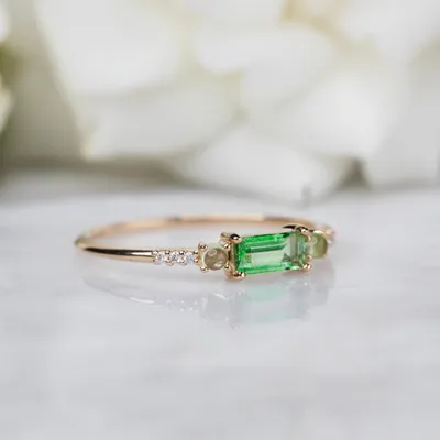 14kt Gold Diamond, Peridot and Green Topaz Belle Ring - La Kaiser