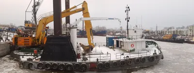 В Астраханской области спустили на воду инновационный земснаряд - РИА  Новости, 06.07.2022