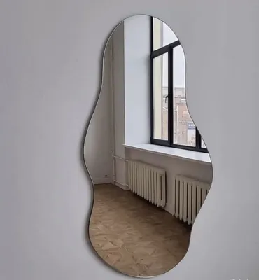 Дизайнерское настенное зеркало с удобной овальной формой