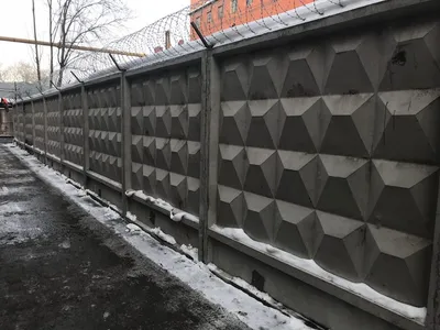 Монолитный забор из бетона по выгодной цене.\"Русский Забор\".