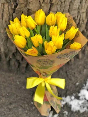 151 розово-желтые тюльпаны в букете за 31 890 руб. | Бесплатная доставка  цветов по Москве