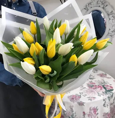 Букет 5 желтых тюльпанов Абдиэль — купить в Екатеринбурге