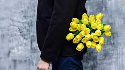 Желтые тюльпаны купить в Краснодаре недорого - доставка 24 часа