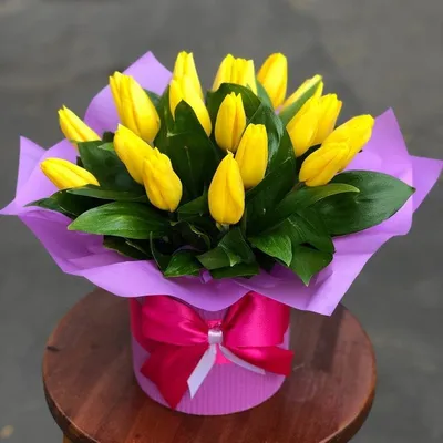 купить тюльпаны, цветы на 8 марта, букет цветов. Цена 3830 руб.