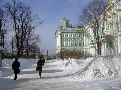 File:Санкт-Петербург. Дворцовый мост и Зимний дворец.jpg - Wikimedia Commons