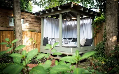 Делаем зону отдыха на даче: 10 идей для обустройства места для отдыха во  дворе