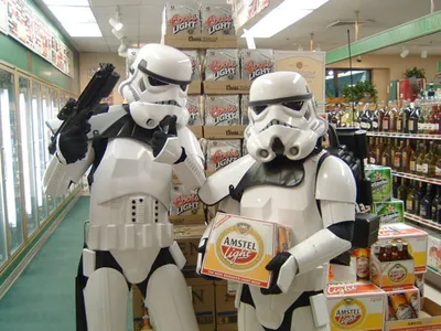 Картинки Звездные войны Смешные Клоны солдаты Клоны идут за пивом